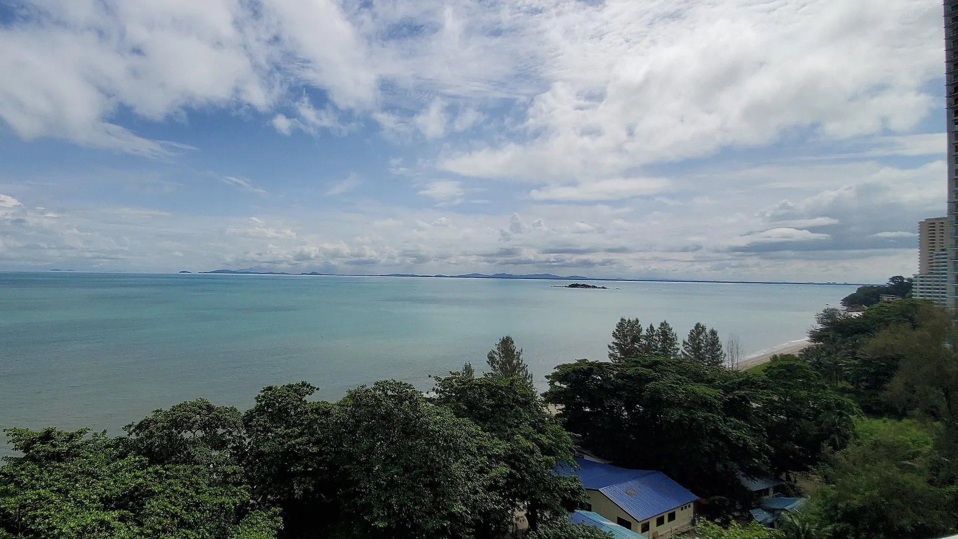 Leisure Cove Hotel And Apartments George Town
